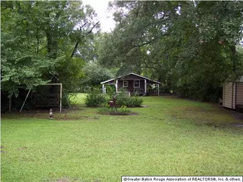 5853 Bentley Dr, Baker, LA 70714 photo 2
