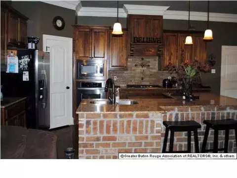 12223 Leblanc Ln, Walker, LA 70785 photo 2