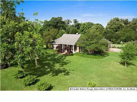 25445 Bickham Rd, Zachary, LA 70791 photo 1