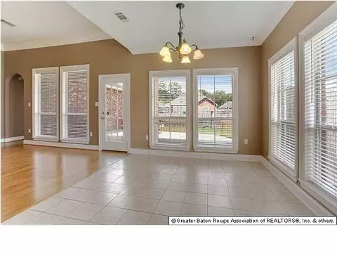 28057 Great Eagle Ave, Walker, LA 70785 photo 4