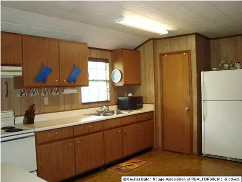20374 Johnson Dr, Killian, LA 70462 photo 7