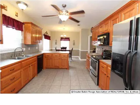32901 Briar Oak Dr, Walker, LA 70785 photo 9