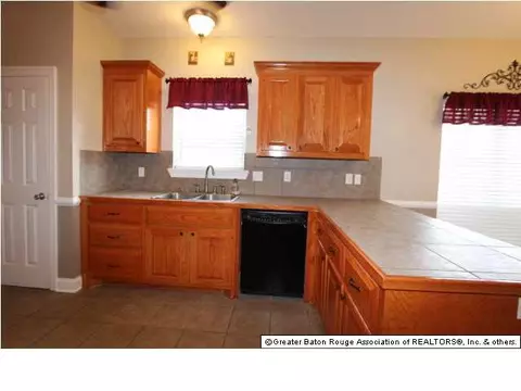 32901 Briar Oak Dr, Walker, LA 70785 photo 8