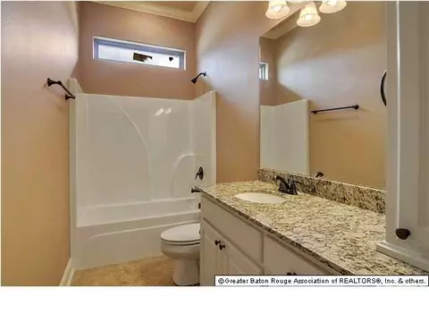 15789 Blackstone Dr, Central, LA 70770 photo 9
