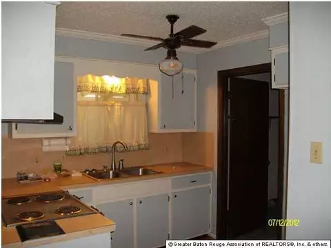 5202 Harding St, Baker, LA 70714 photo 9