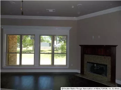 14915 Glenn Dr, Pride, LA 70770 photo 10