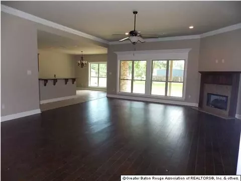 14915 Glenn Dr, Pride, LA 70770 photo 11