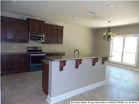 14915 Glenn Dr, Pride, LA 70770 photo 8