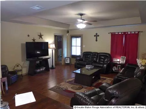 12277 Creekside Ave, Walker, LA 70785 photo 9