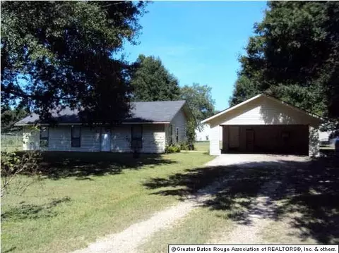 26650 Kelli Dr, Denham Springs, LA 70726 photo 1