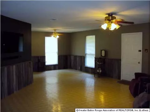 26650 Kelli Dr, Denham Springs, LA 70726 photo 14