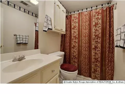 30575 Oak Crest Dr, Walker, LA 70785 photo 8