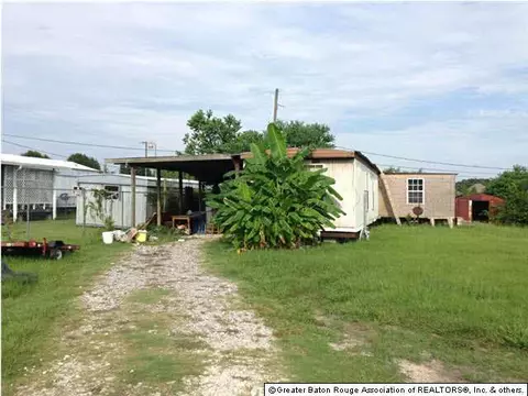 14520 Oak Meadow St, Gonzales, LA 70737 photo 1
