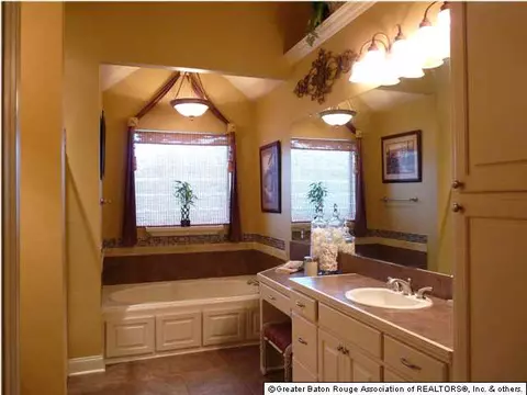 13290 Brookcrest Dr, Walker, LA 70785 photo 22