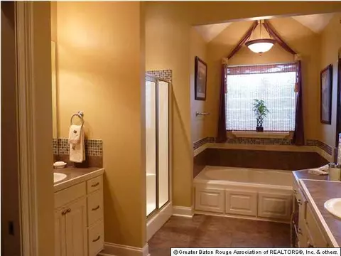 13290 Brookcrest Dr, Walker, LA 70785 photo 23