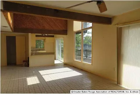 20491 Lynda, Killian, LA 70462 photo 10