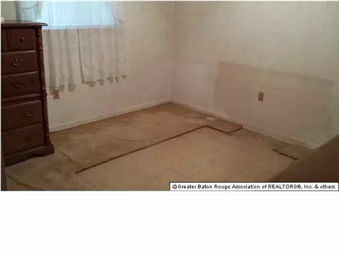 920 Clermont Dr, Baker, LA 70714 photo 9