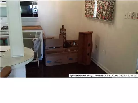 920 Clermont Dr, Baker, LA 70714 photo 5