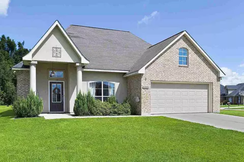 40364 Kipling Dr, Darrow, LA 70725 photo 1