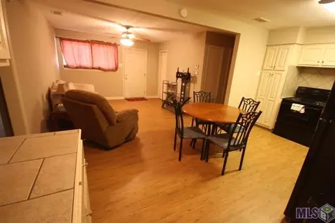 463 Ray Weiland Dr, Baker, LA 70714 photo 2