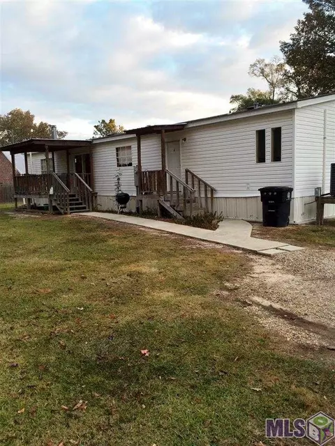 15816 Denham Rd, Pride, LA 70770 photo 1