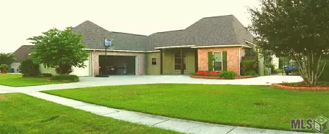 32839 Fox Run Dr, Walker, LA 70785 photo 1