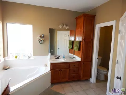 32839 Fox Run Dr, Walker, LA 70785 photo 37