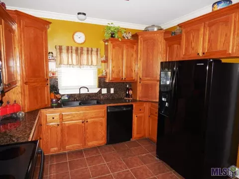 32839 Fox Run Dr, Walker, LA 70785 photo 14