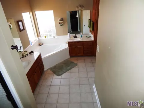 32839 Fox Run Dr, Walker, LA 70785 photo 35