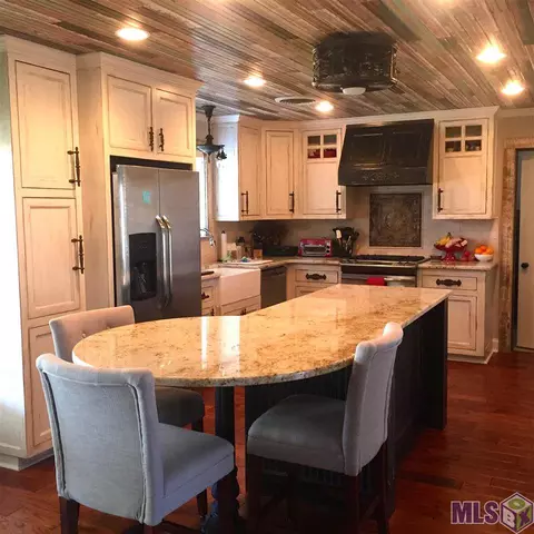 235 Fairfields Ave, New Roads, LA 70760 photo 2