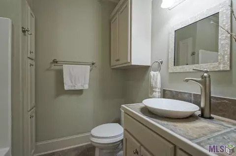 32860 Rivergate Cir, Springfield, LA 70462 photo 24
