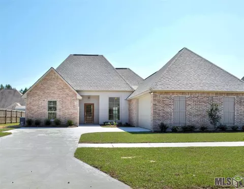 12760 Ruby Lake Dr, Walker, LA 70785 photo 1