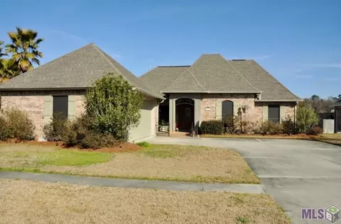12493 Timberwood Dr, Walker, LA 70785 photo 1