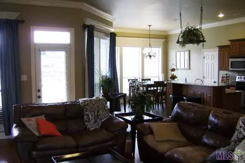 34243 Spring Lake Dr, Walker, LA 70785 photo 9
