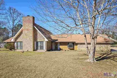 8419 Ashley Dr, Denham Springs, LA 70706 photo 1