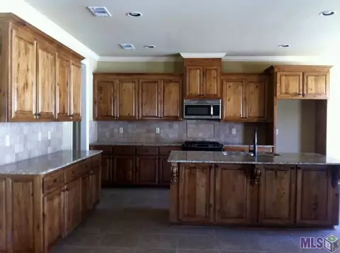 13371 Brookcrest Ave, Walker, LA 70785 photo 2
