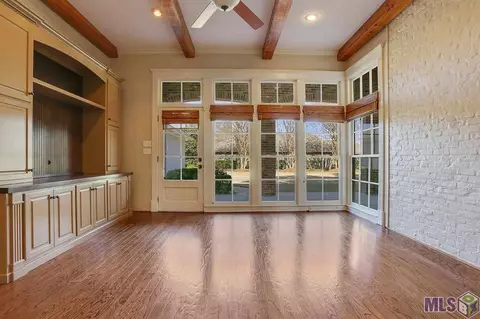 17841 Five Oaks Dr, Baton Rouge, LA 70810 photo 8