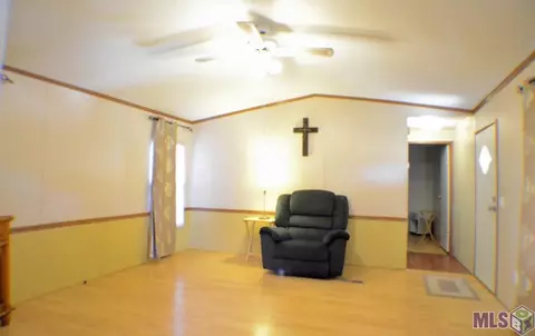 31533 Suzette St, Walker, LA 70785 photo 3