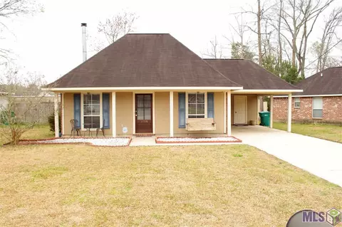 13955 J R Dr, Walker, LA 70785 photo 1