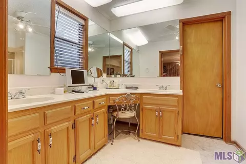 33330 Cypress Pt, Springfield, LA 70462 photo 11