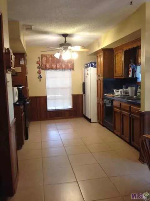 12005 Willowmore Dr, Baker, LA 70714 photo 3