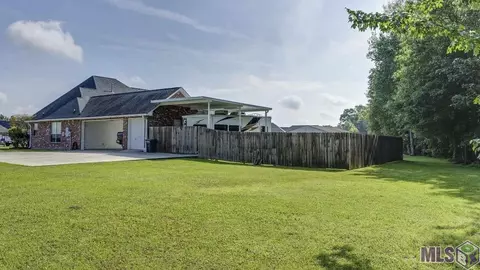 32775 Briar Oak Dr, Walker, LA 70785 photo 6