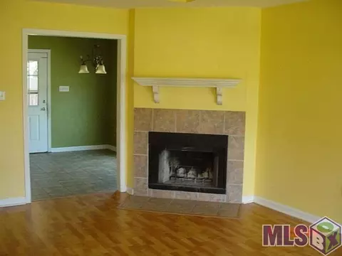30551 Oakcrest Dr, Walker, LA 70785 photo 4