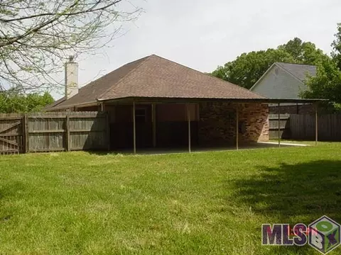30551 Oakcrest Dr, Walker, LA 70785 photo 3