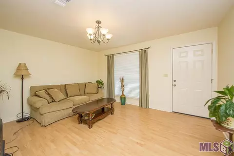 1017 Georgia St, Baker, LA 70714 photo 11