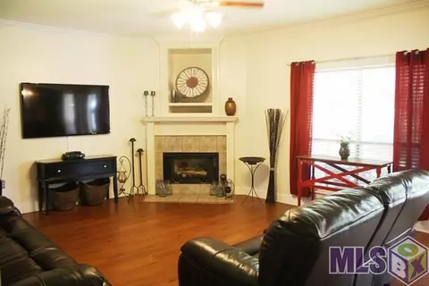 12538 Hidden Ridge Dr, Walker, LA 70785 photo 9