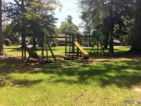 20365 Fairway Dr, Springfield, LA 70462 photo 25