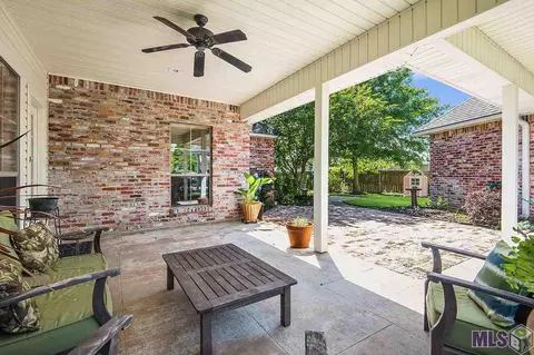 380 Oakleaf Ct, Brusly, LA 70719 photo 12