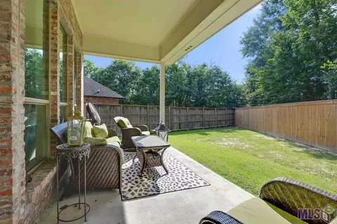 30487 Trace Ln, Walker, LA 70785 photo 8