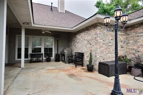 30480 Michelle St, Walker, LA 70785 photo 17